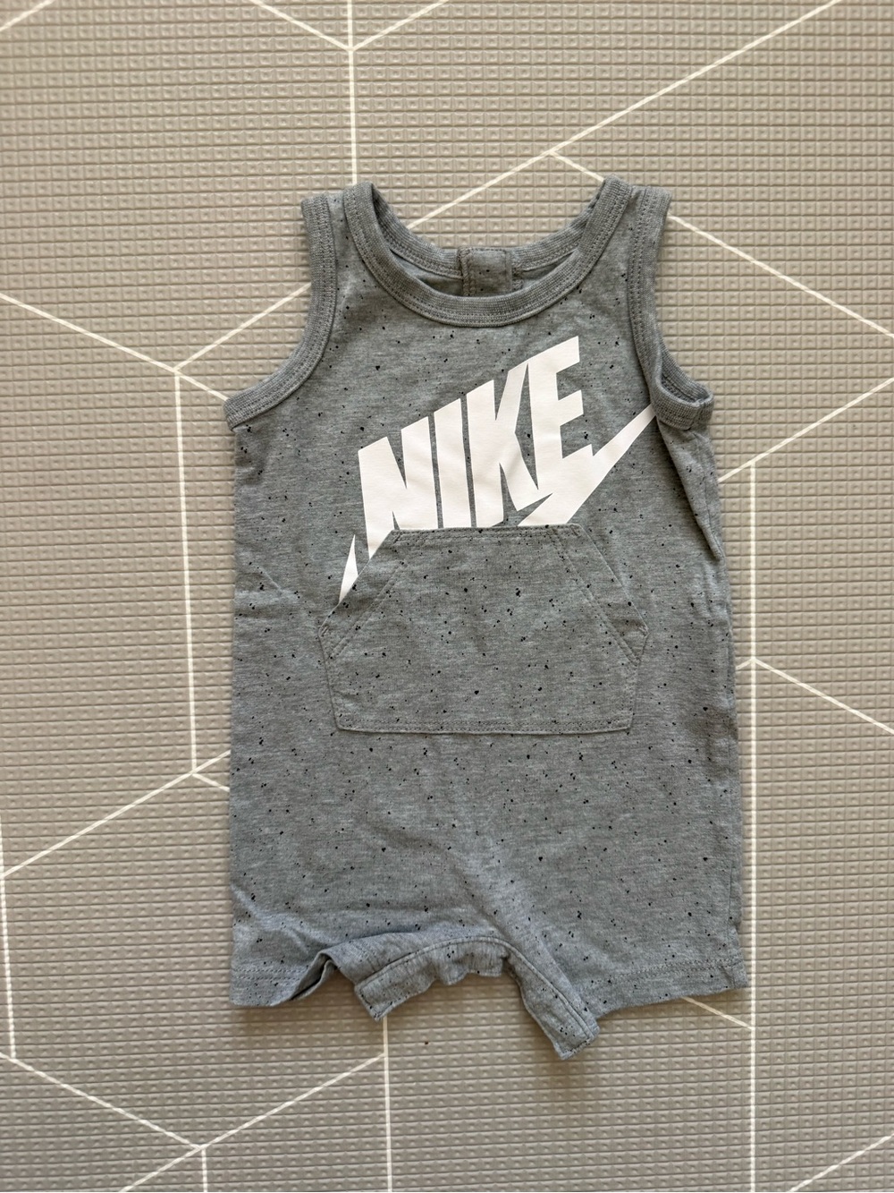 Nike|Baby boy Grey speckled sleeveless onesie romper,white logo•••3M,Boho summer